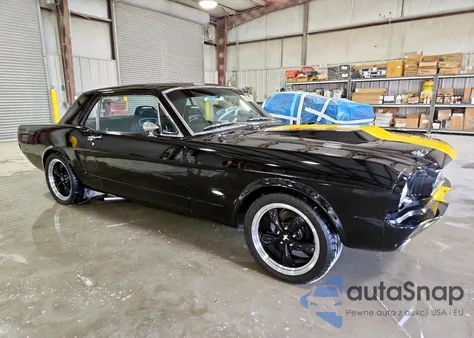 1966 Ford Mustang из США, поврежденный, VIN 6T07C136189